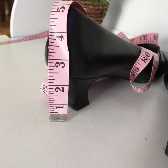 NEW Easy Street Fabulous Pumps Black SHOES SLIP ON - Picture 8 of 10